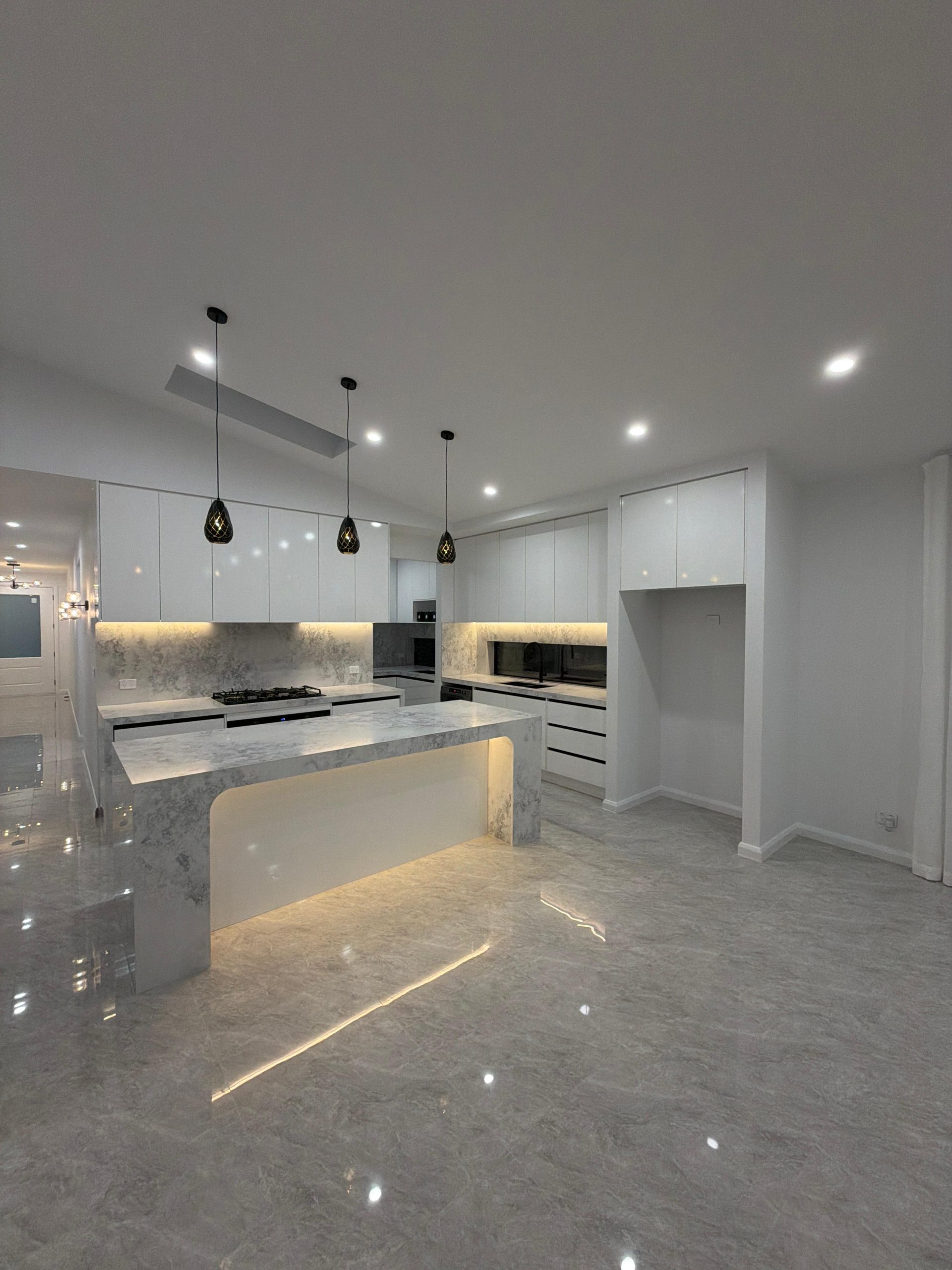 Gavina Gallery Image