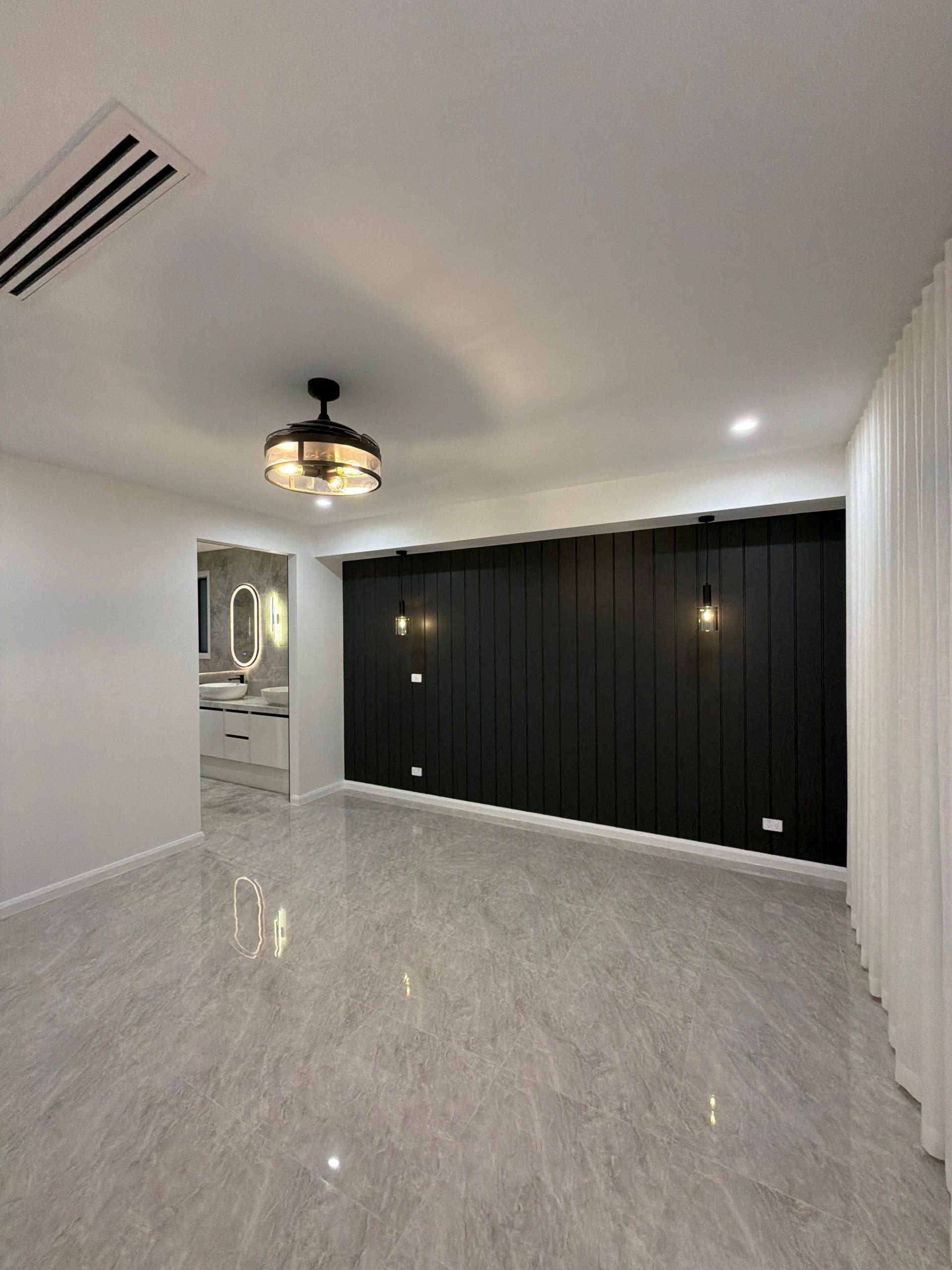 Gavina Gallery Image