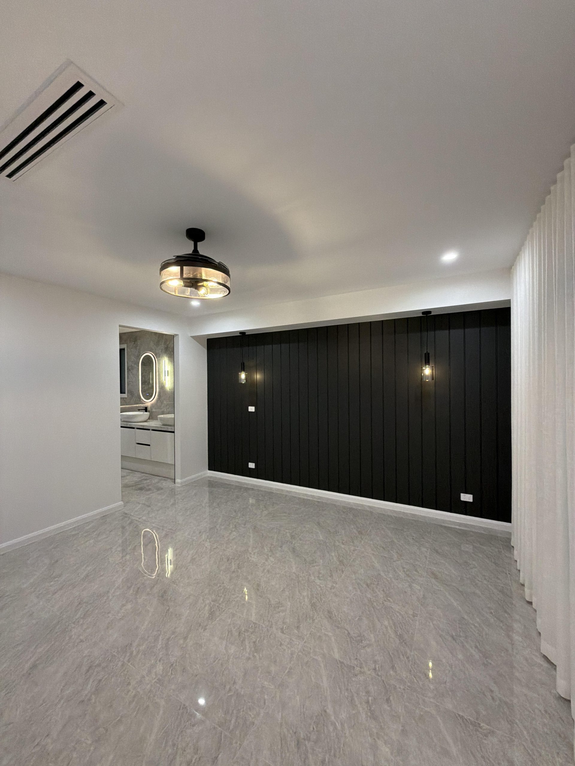 Gavina Gallery Image